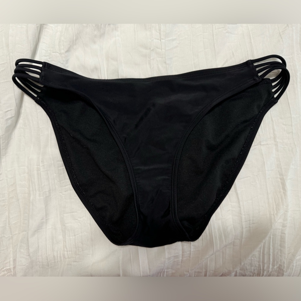 Swimsuit bottoms